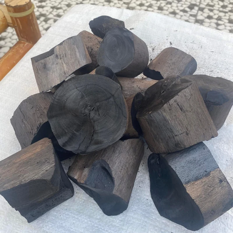 Halaban charcoal